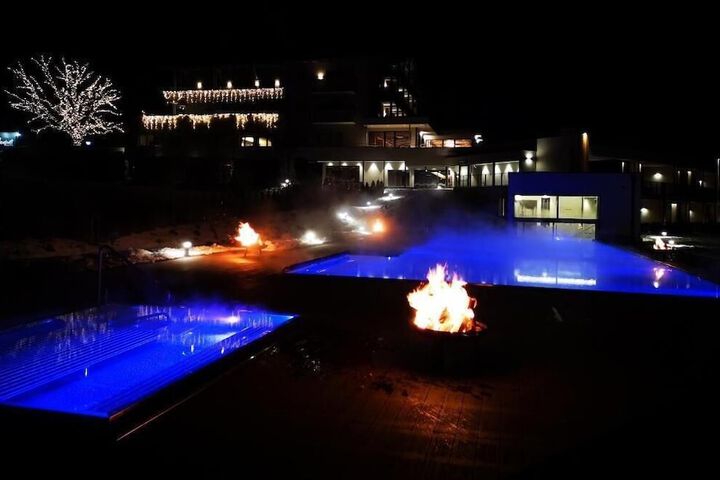 Pool Hotel