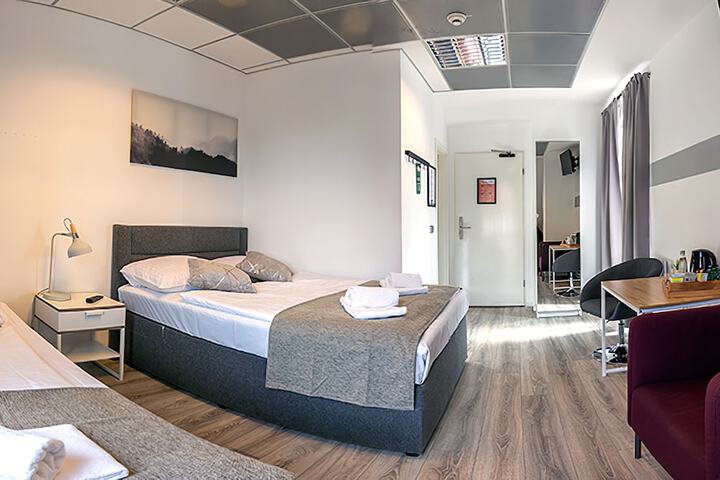 Room 12 of 57
