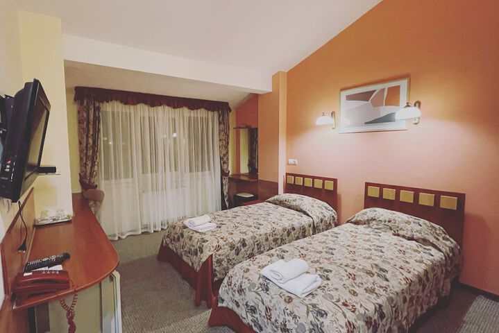 Room 22 of 44