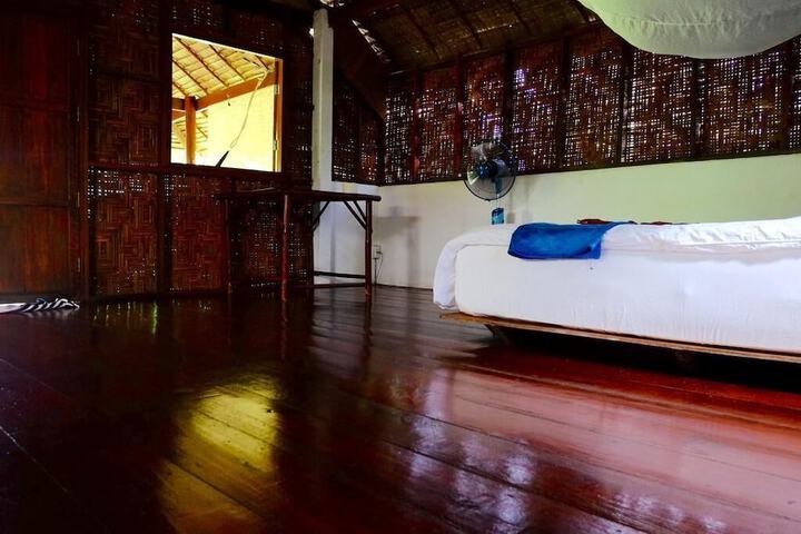 Room 14 of 51