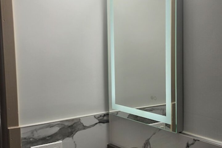 Room 12 of 24