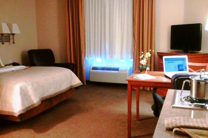 Room 5 of 59