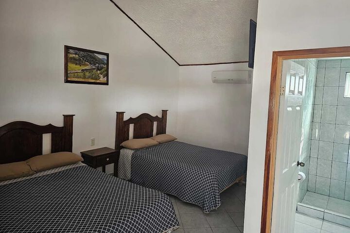Room 3 of 20