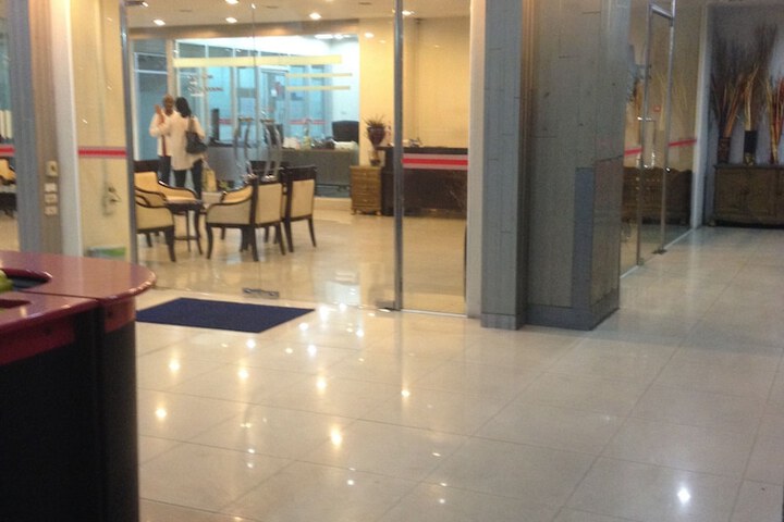 Hotel 2 of 149