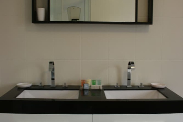 Room 14 of 31