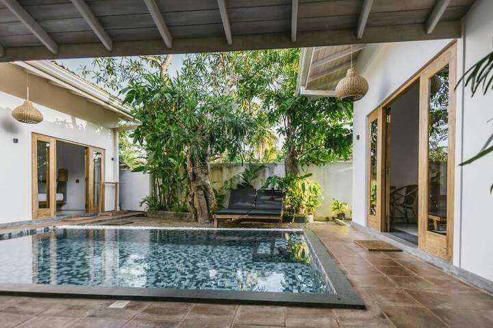 Pool 9 of 16