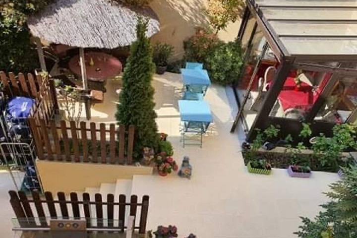 Terrace/Patio 38 of 40