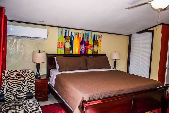 Room 21 of 52