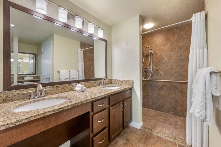 Bathroom shower