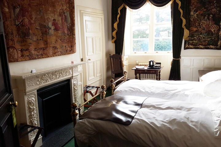 Room 14 of 46