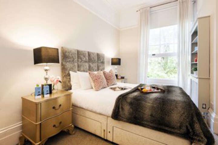 Room 8 of 21