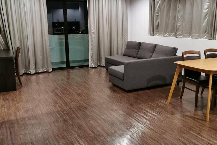 Room 25 of 65