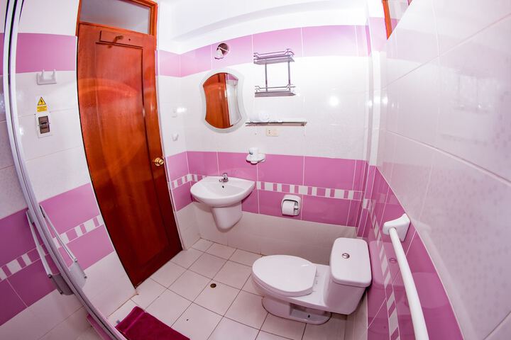Room 6 of 51