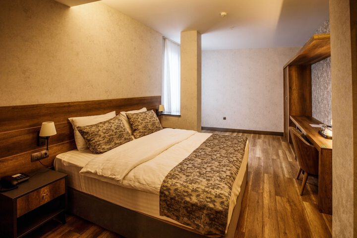 Room 19 of 58