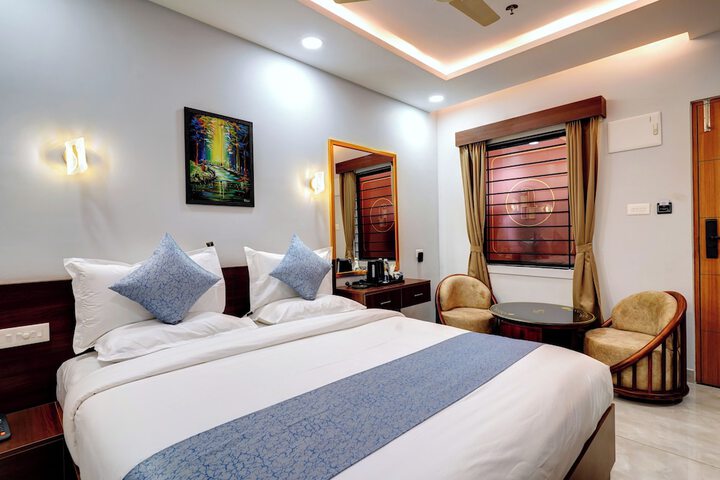 Room 3 of 30