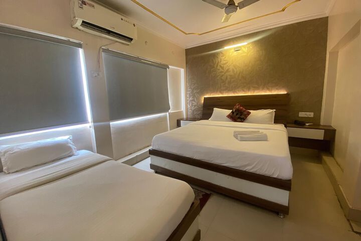 Room 56 of 83
