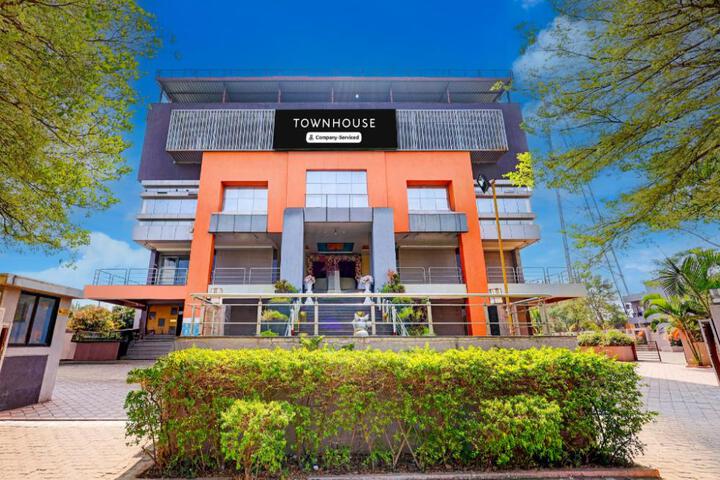 Townhouse Nagthane Satara Formerly Matoshree Palace