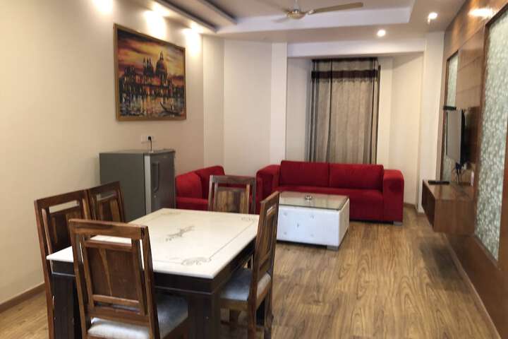 Room 12 of 42