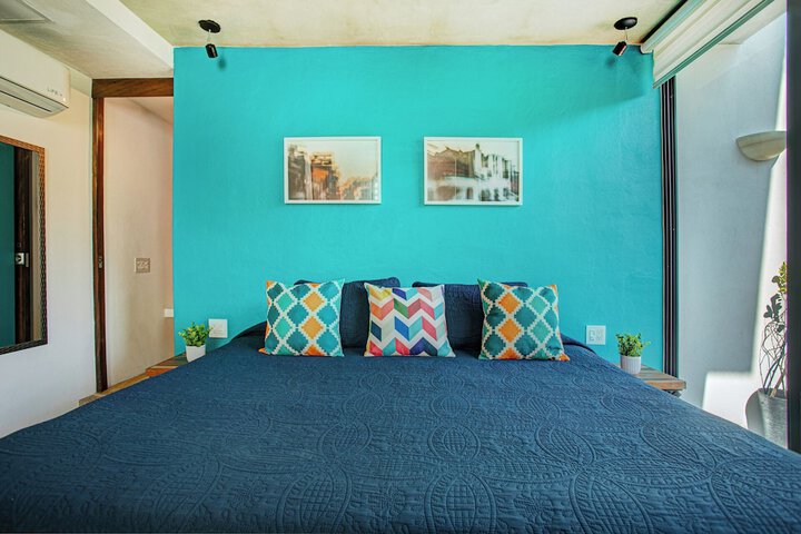 Room 14 of 68