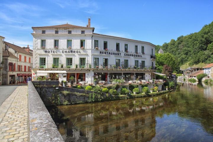 Hotel Restaurant Charbonnel in Brantôme en Périgord