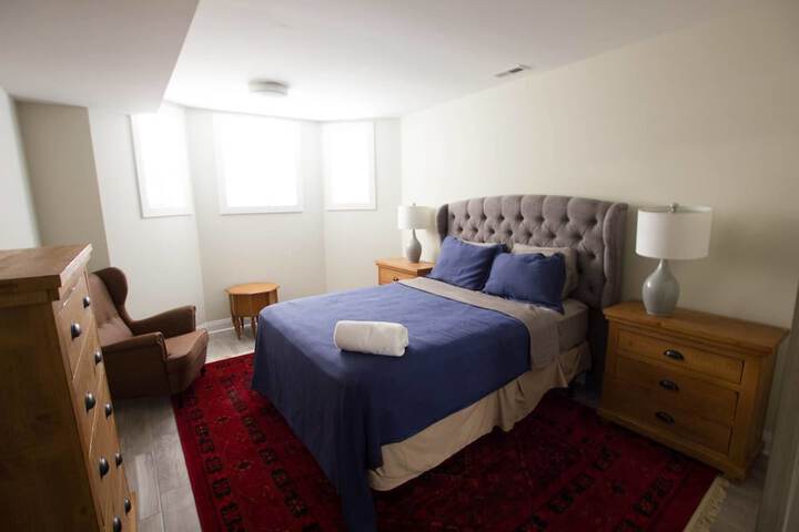 Room 10 of 26