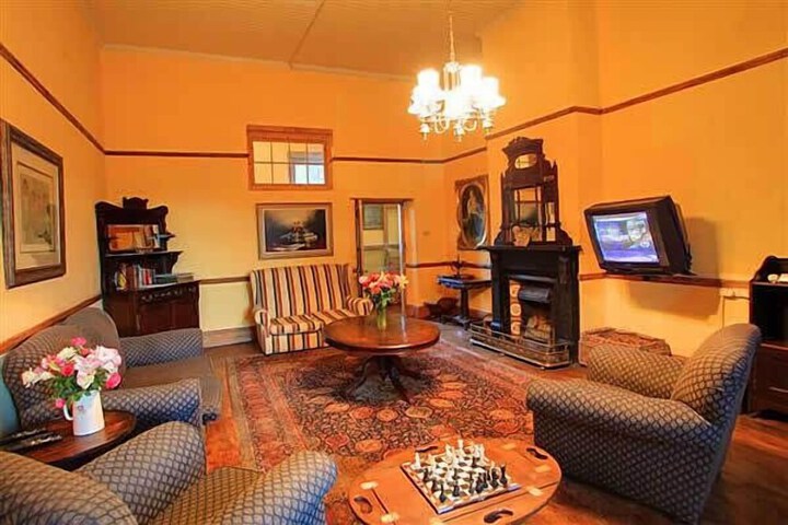 Room 2 of 13