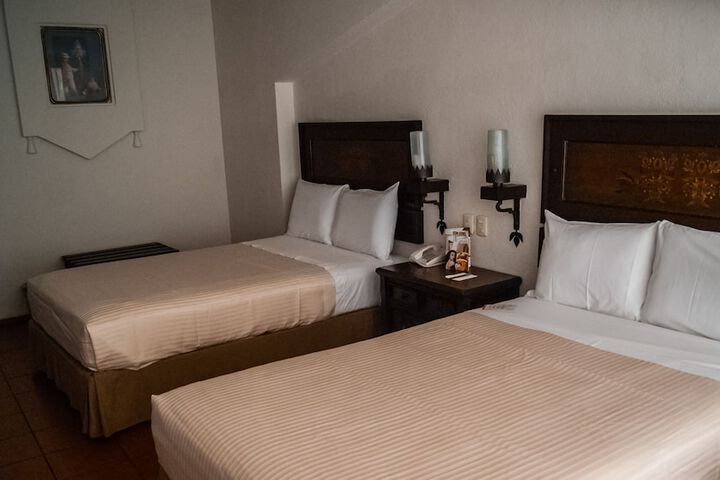 Room 17 of 62