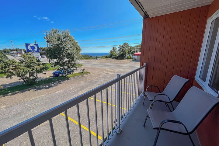 Terrace/Patio 7 of 19