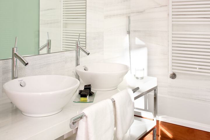 Bathroom Interior Photo