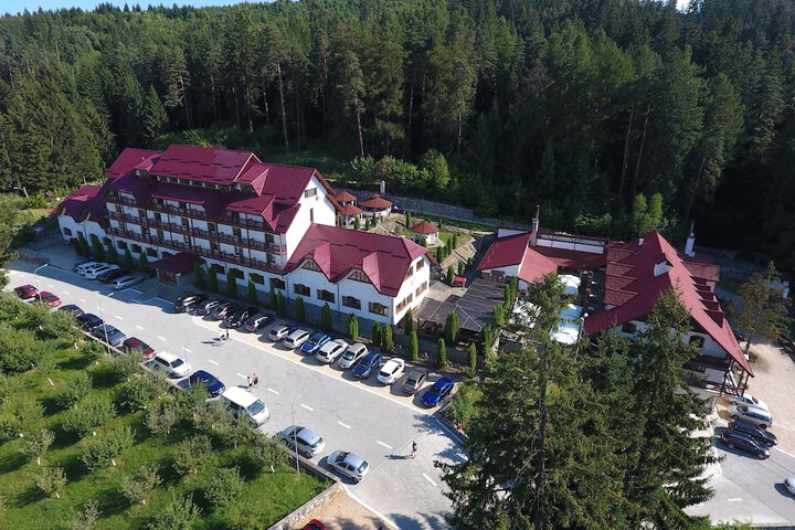 Hotel 73 of 84