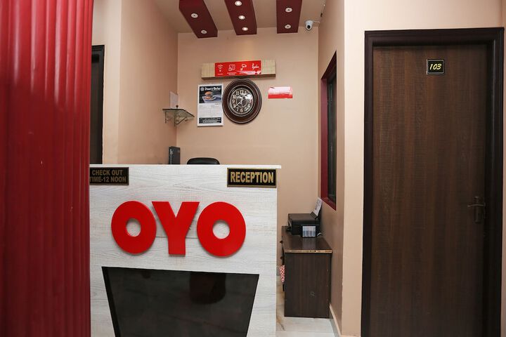 OYO 27700 The Better Inn