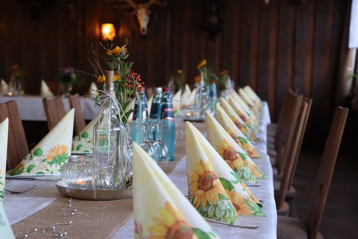 Ballroom/Hall 114 of 121