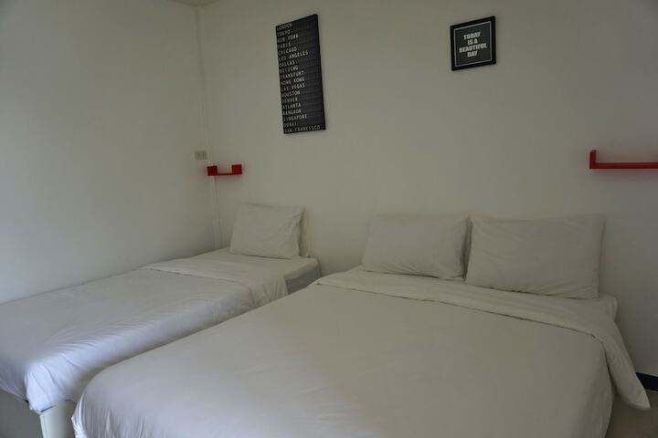 Room 14 of 51