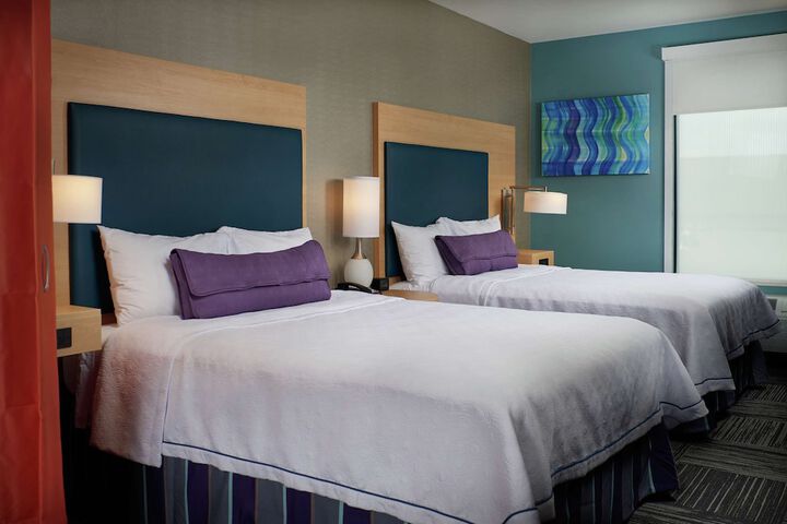 2 Queen Beds Studio (1 of 10)