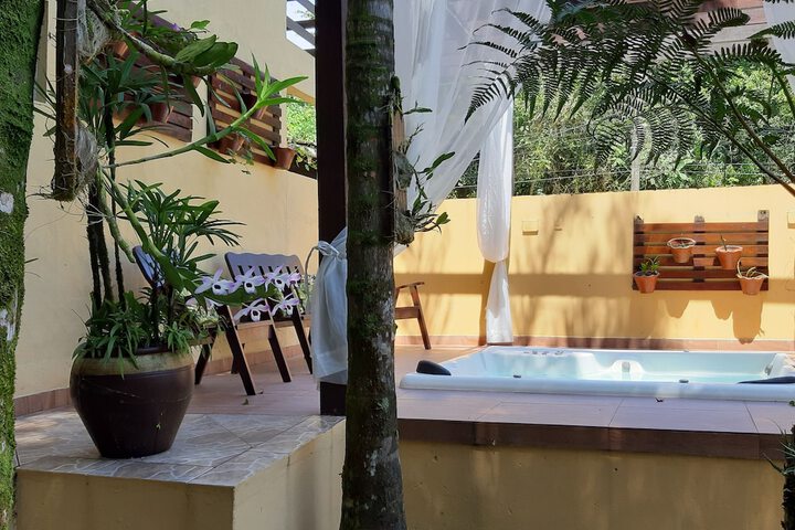 Hot Tub 15 of 46