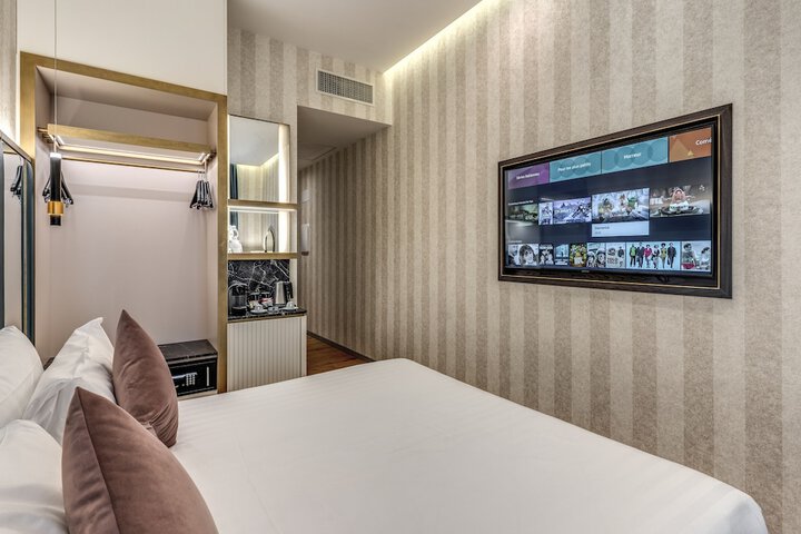 Room 50 of 114