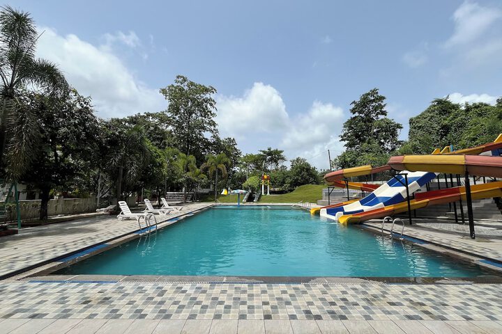 Pool 37 of 63