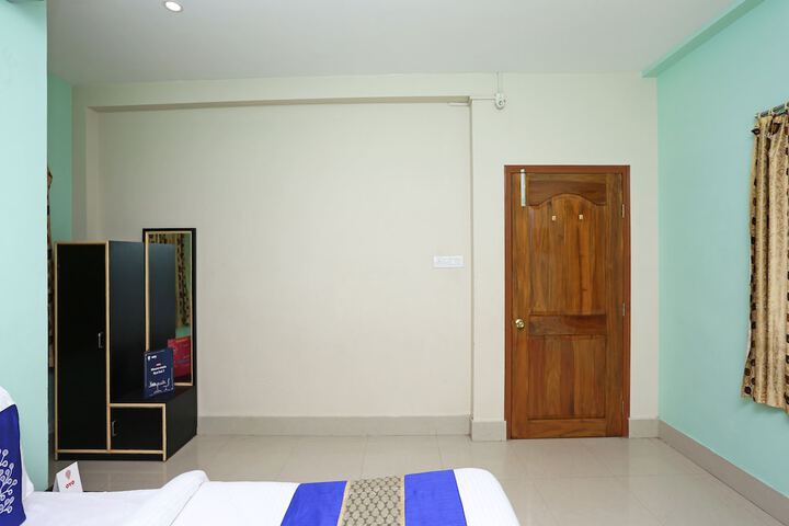 Room 13 of 14