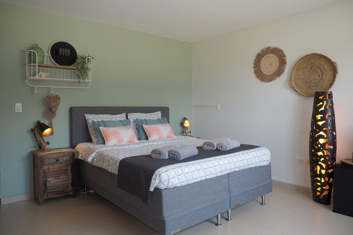 Room 4 of 88