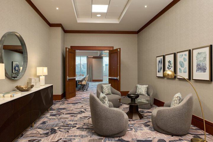 Meeting facility