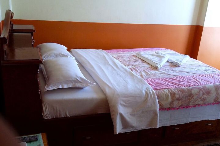 Room 43 of 161
