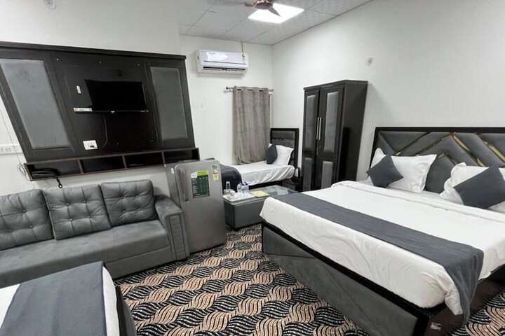 Room 20 of 92