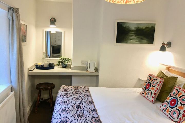 Room 16 of 57