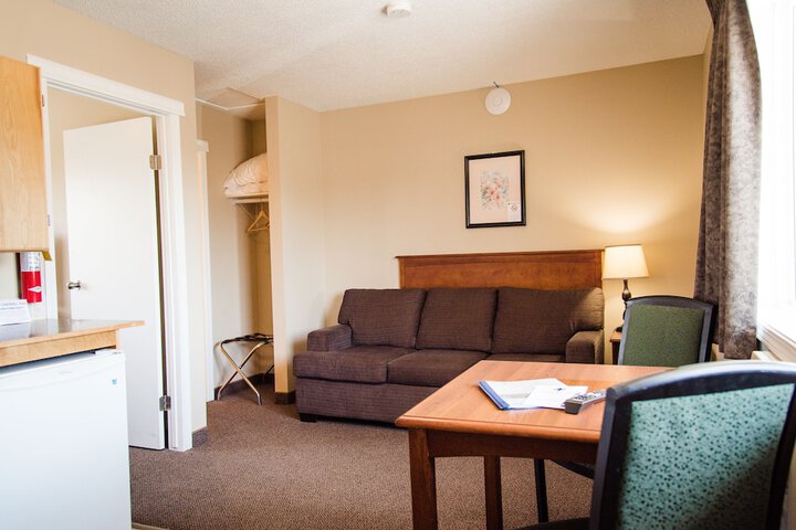 Room 12 of 41