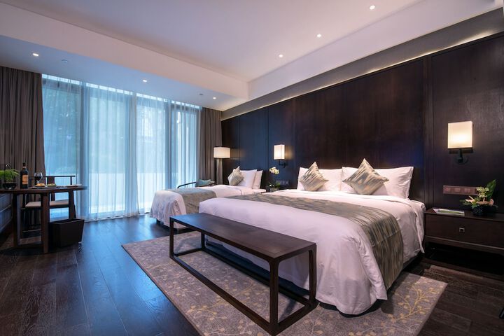 Room 9 of 46