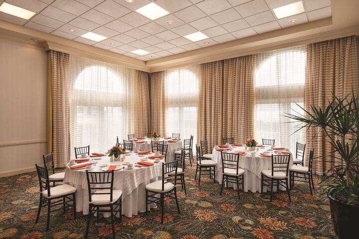 Meeting facility