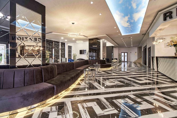 Hotel Lobby