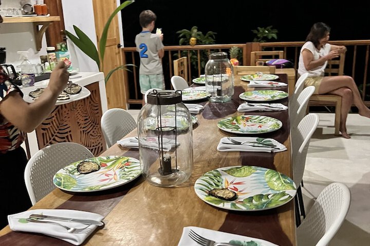 Dining 73 of 131