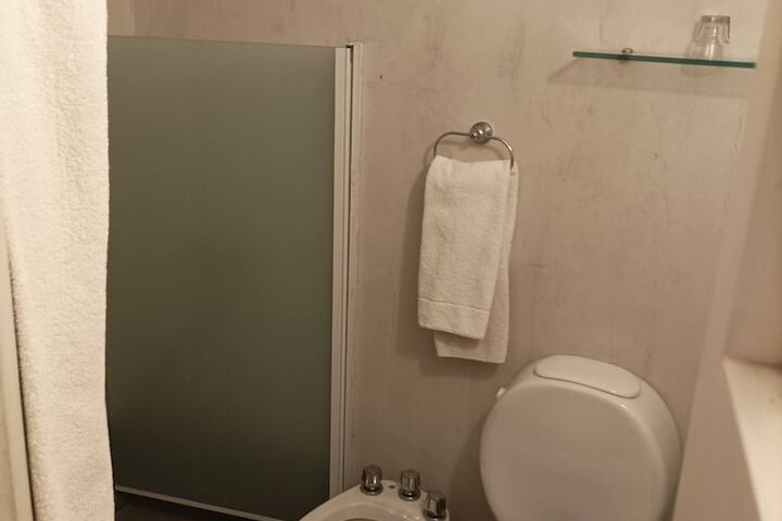 Clean Restrooms