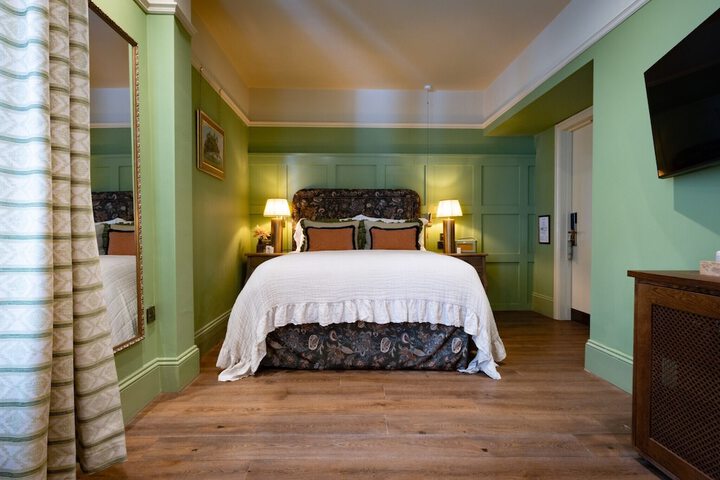 Room 21 of 66